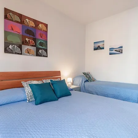 H11 Mira House Mare - Centro * Taggia